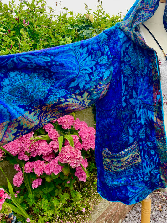 Hooded Indian Blanket Jacket One Size 8-16