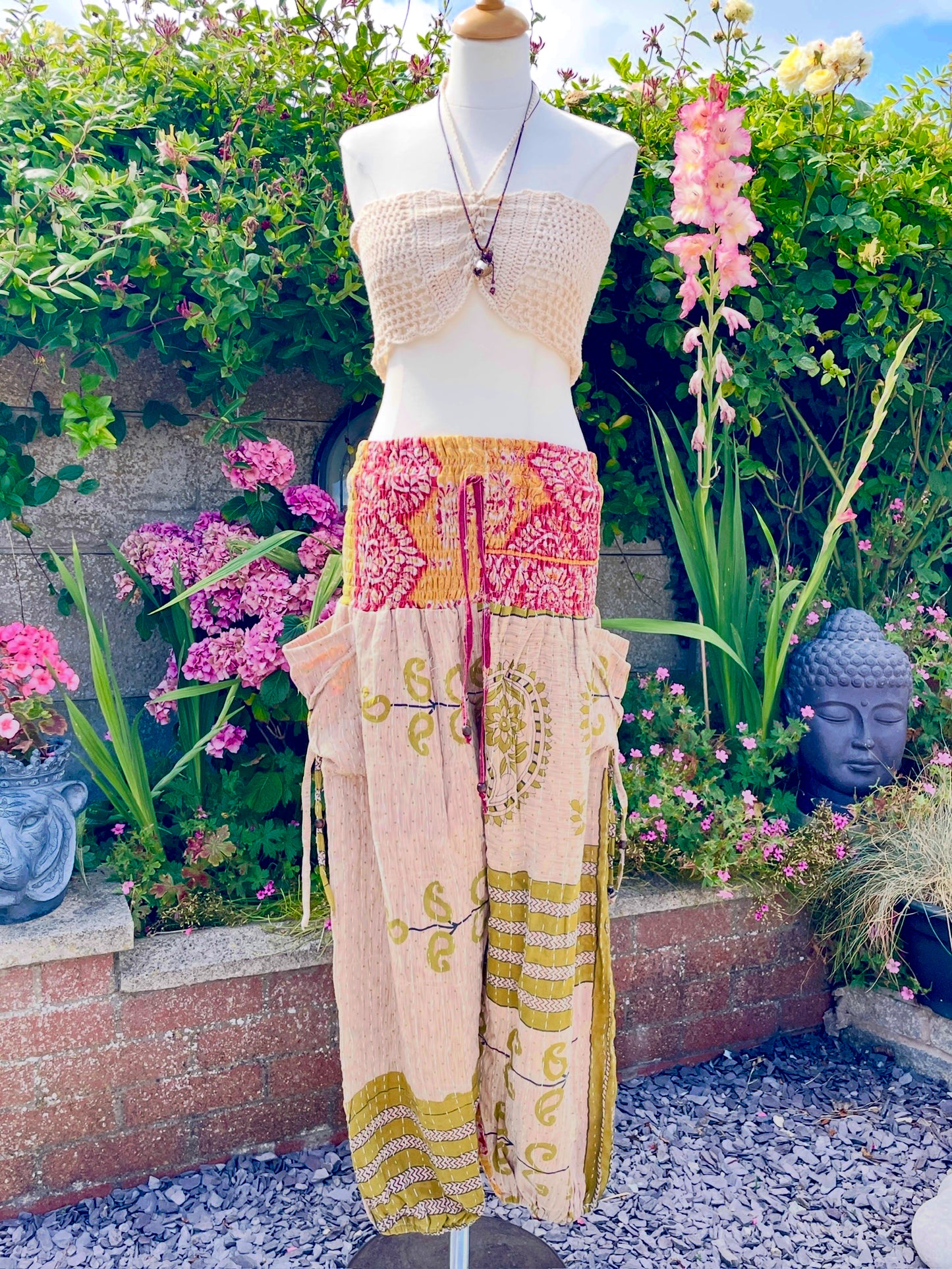 Harem Kantha pants front view