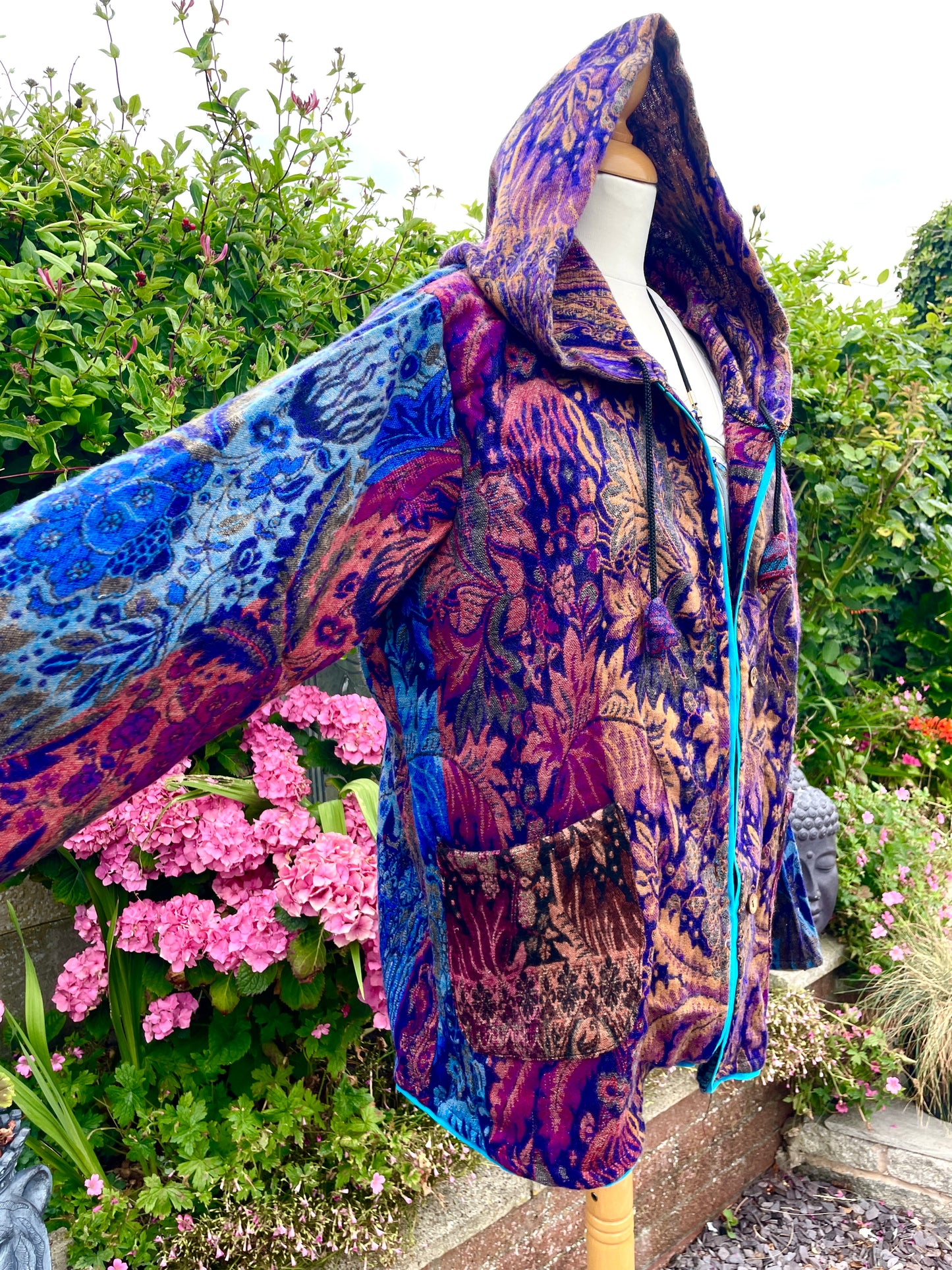 Hooded Indian Blanket Jacket One Size 8-16