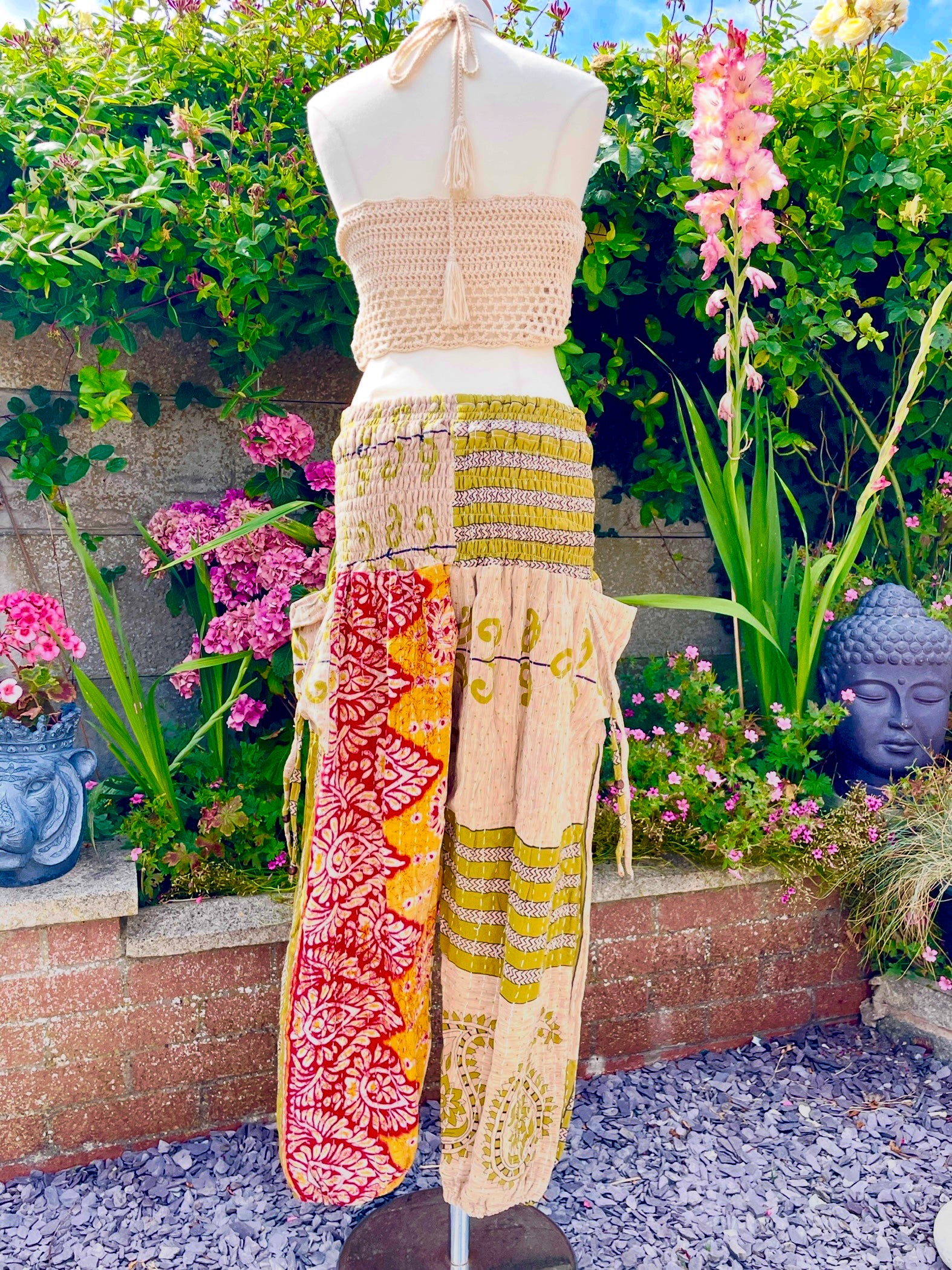 Harem Kantha pants rear view
